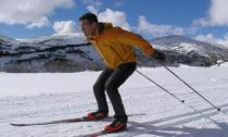 Беговые лыжи: как правильно подобрать по росту и весу Как выбрать беговые лыжи по весу